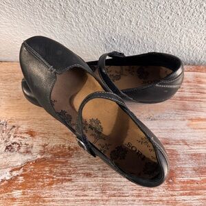 Taos Ta-Dah Mary Jane Flats Black Leather Comfort Shoes Womens 7.5